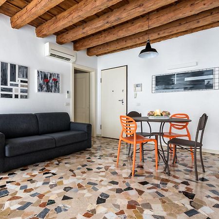 Lovely Apartment In 비첸차 외부 사진