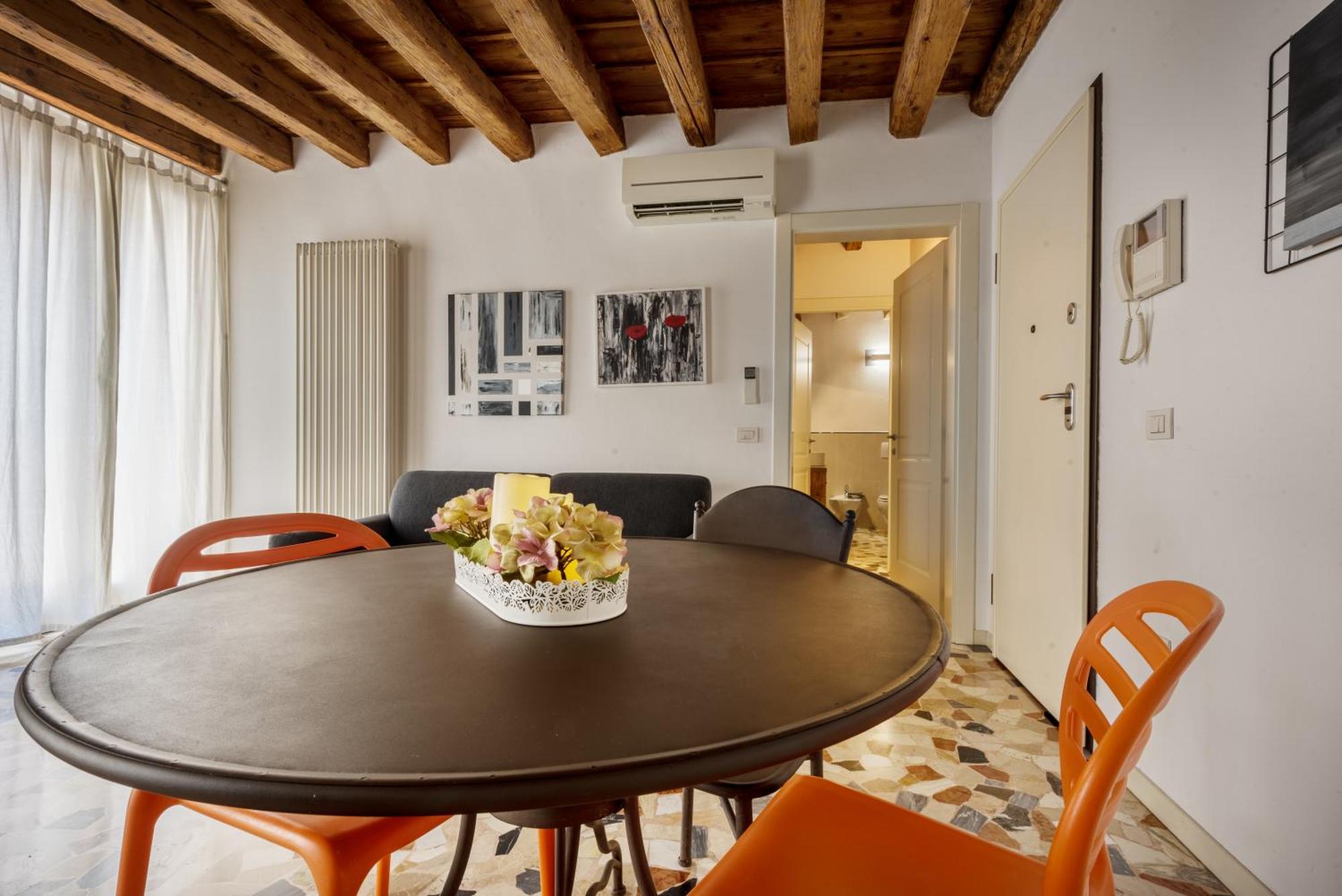 Lovely Apartment In 비첸차 외부 사진